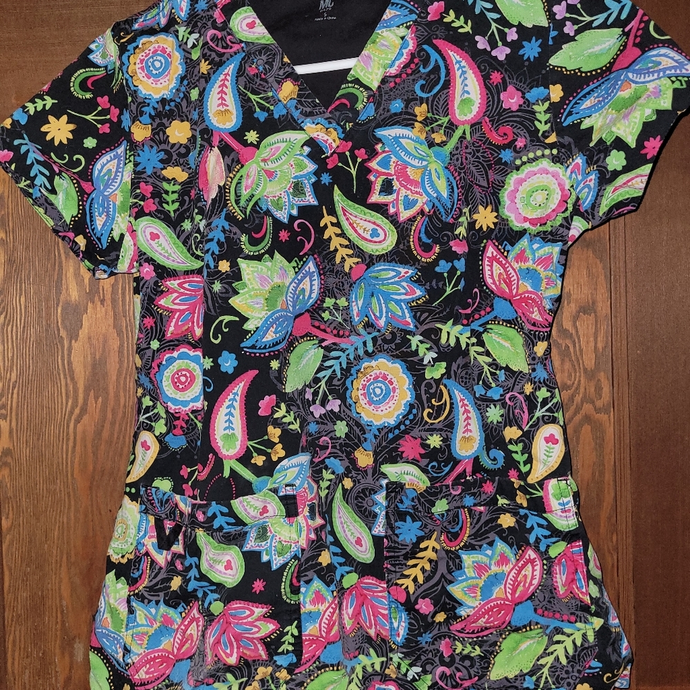 Scrub Top